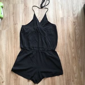 Loft halter jumper